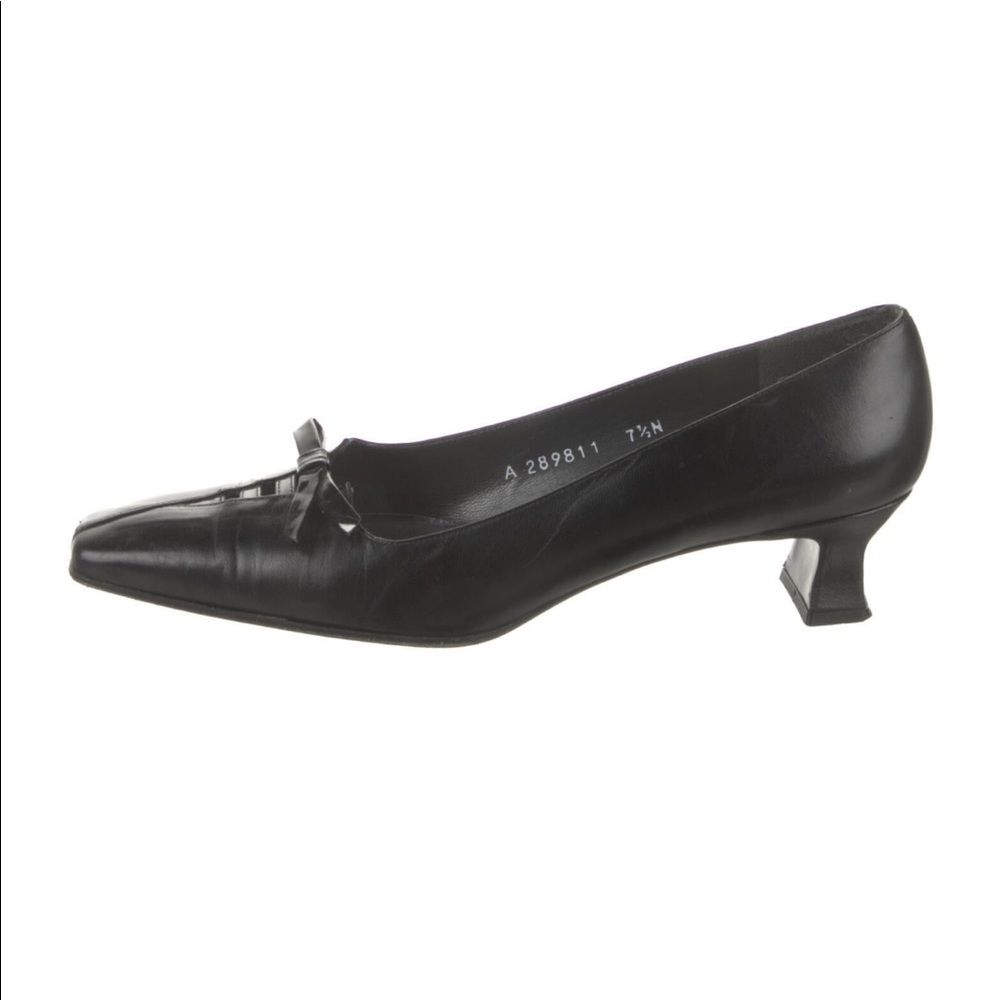 ‼️‼️SOLD‼️‼️ Stuart Weitzman Pumps - Picture 2 of 5